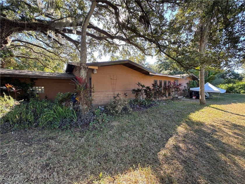 Investor & Handyman Opportunity in North Fort Myers! Unlock the - Beach Home for sale in North Fort Myers, Florida on Beachhouse.com