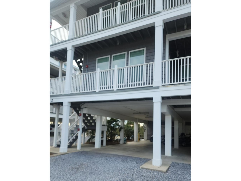 Fabulous 2 bed/2 bath condo in Mexico Beach! Offered fully - Beach Condo for sale in Mexico Beach, Florida on Beachhouse.com