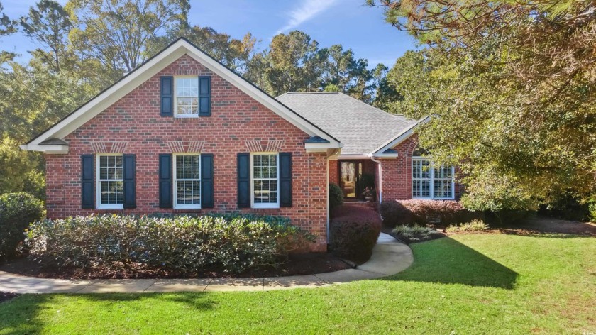 This elegant 3 bedroom/3 bath home plus Carolina Room & Bonus - Beach Home for sale in Murrells Inlet, South Carolina on Beachhouse.com