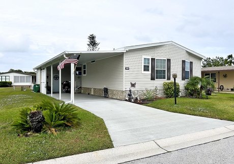 This home is move in ready. Step inside and you're greeted with - Beach Home for sale in Melbourne, Florida on Beachhouse.com