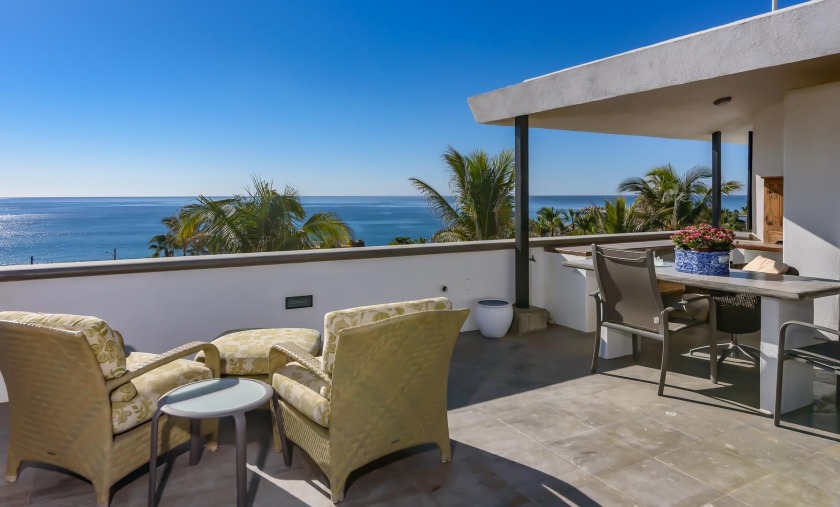 Inviting three story La Playita home with Sea of Cortez and - Beach Home for sale in San Jose Del Cabo,  on Beachhouse.com