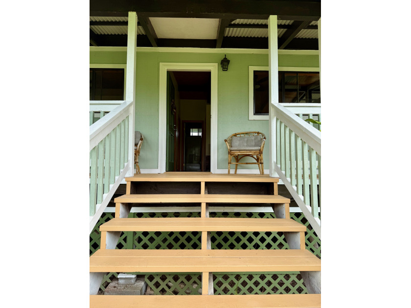 This charming 2-bedroom, 1-bathroom home is simple, high-quality - Beach Home for sale in Keaau, Hawaii on Beachhouse.com