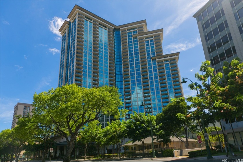 Welcome to Allure Waikiki! This place isn't just a condo; it's a - Beach Condo for sale in Honolulu, Hawaii on Beachhouse.com