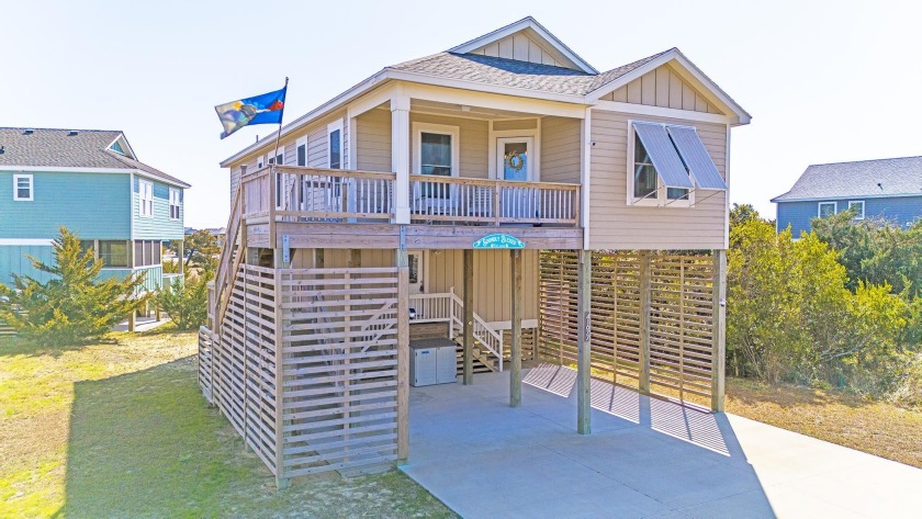 This lovely and well-built three bedroom home with two full and - Beach Home for sale in Avon, North Carolina on Beachhouse.com