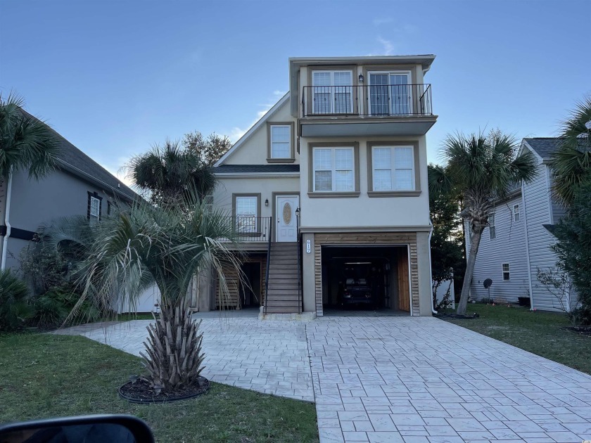 Take a look at this Beautifully Styled 4 Bedroom 3.5 Bath Home! - Beach Home for sale in North Myrtle Beach, South Carolina on Beachhouse.com