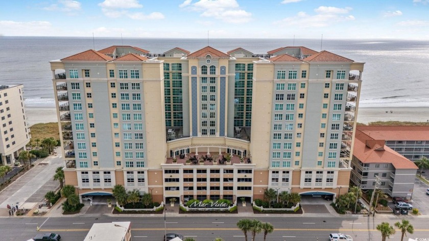 Perched on the 14th floor, this 3BR/3BA direct oceanfront condo - Beach Condo for sale in North Myrtle Beach, South Carolina on Beachhouse.com