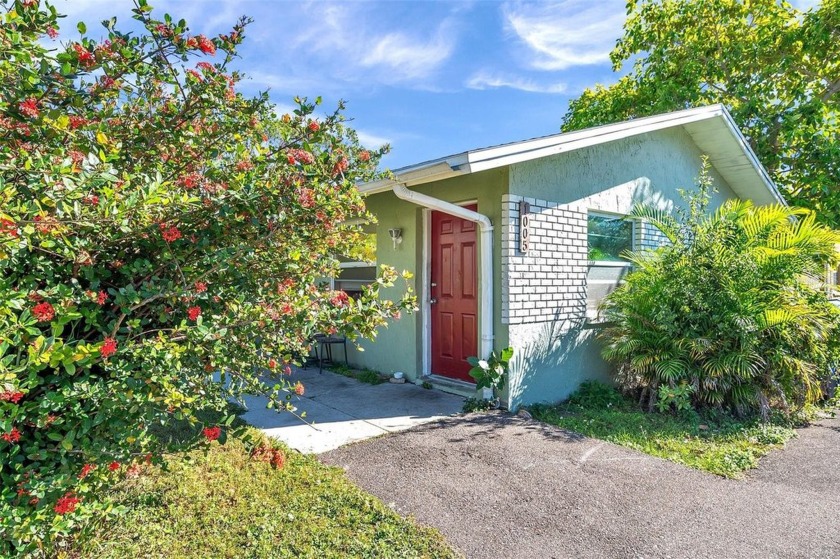 Income-Generating Duplex for Sale in Desirable Largo, FL

 - Beach Townhome/Townhouse for sale in Largo, Florida on Beachhouse.com