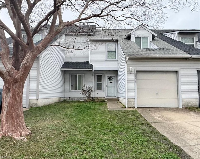 Welcome to this two-story townhome in the desirable Ocean Lakes - Beach Townhome/Townhouse for sale in Virginia Beach, Virginia on Beachhouse.com