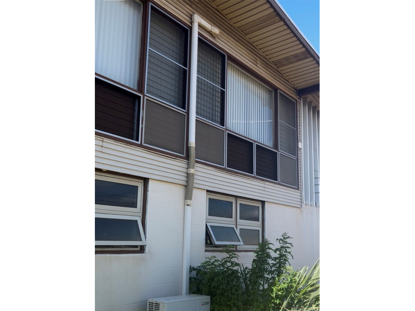 This charming home is located in most desirable location with - Beach Home for sale in Honolulu, Hawaii on Beachhouse.com