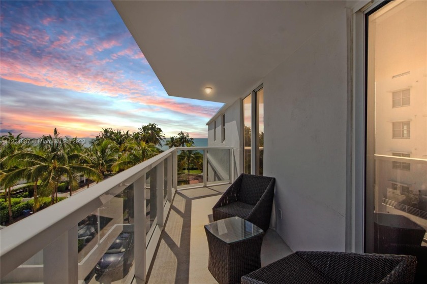 Fully renovated, over 1,000+ SF, Oceanfront condo in the BEST - Beach Condo for sale in Miami  Beach, Florida on Beachhouse.com