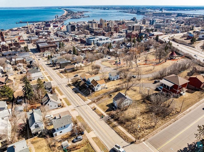 Prime 100' x 70' Lot with Stunning Lake Superior Lake & Bay - Beach Lot for sale in Duluth, Minnesota on Beachhouse.com