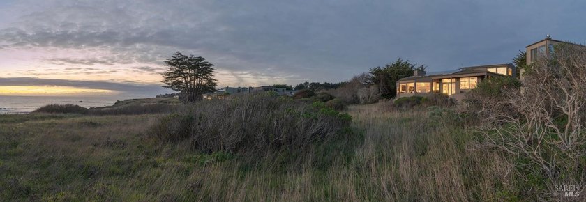 Oceanfront Tide Pool Home is a study in how to live in harmony - Beach Home for sale in Sea Ranch, California on Beachhouse.com