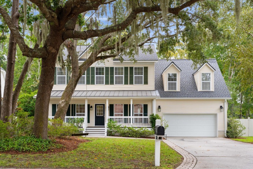 Welcome to the Laurel Lakes neighborhood, a serene retreat just - Beach Home for sale in Mount Pleasant, South Carolina on Beachhouse.com