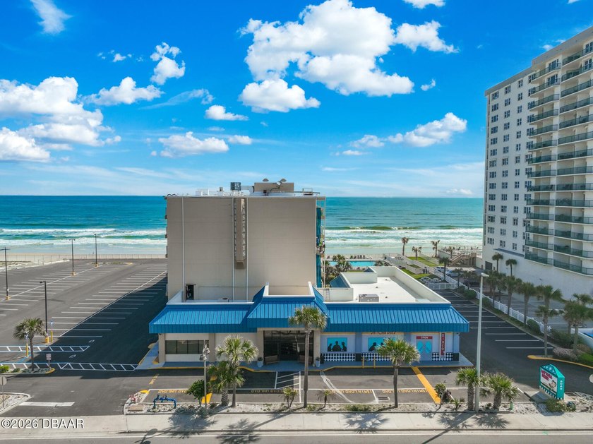 A Great opportunity to be on the highest floor (7th) in - Beach Condo for sale in Daytona Beach Shores, Florida on Beachhouse.com