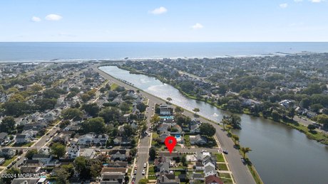 Welcome to the Beach! This ideally situated home on an - Beach Home for sale in Bradley Beach, New Jersey on Beachhouse.com