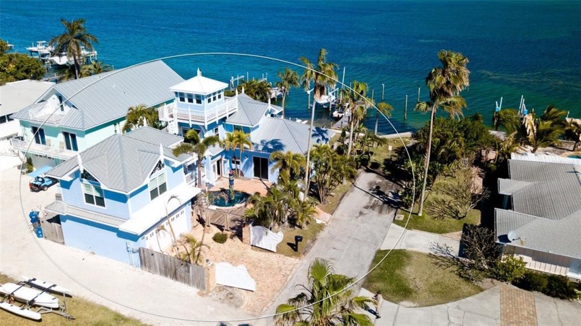 Opportunities to own a beautifully designed and carefully - Beach Home for sale in Bradenton Beach, Florida on Beachhouse.com