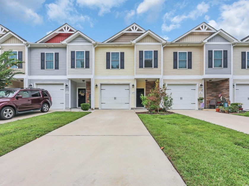 Welcome home to your beautifully maintained townhome located in - Beach Townhome/Townhouse for sale in Myrtle Beach, South Carolina on Beachhouse.com