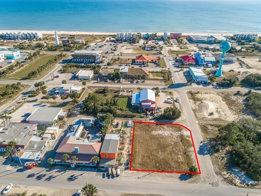 4 contiguous Commercial lots zoned C-4, commercial/residential - Beach Lot for sale in St. George Island, Florida on Beachhouse.com