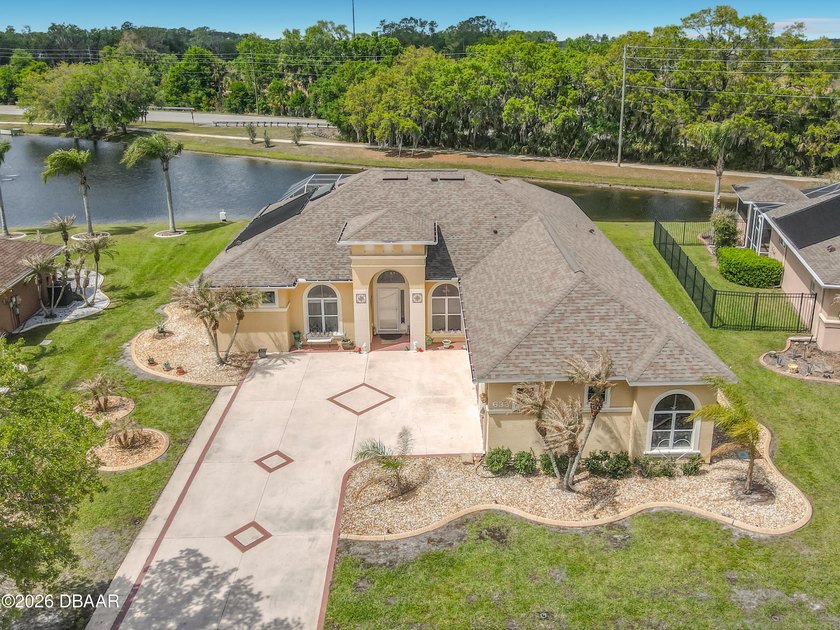 Location, location, location! In the heart of New Smyrna Beach - Beach Home for sale in New Smyrna Beach, Florida on Beachhouse.com