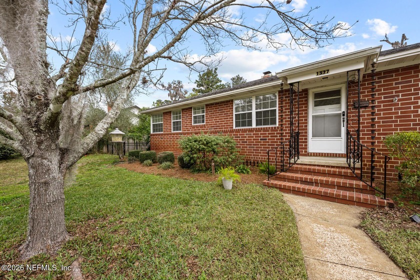 Charming brick home in the heart of historic St. Nicholas - Beach Home for sale in Jacksonville, Florida on Beachhouse.com
