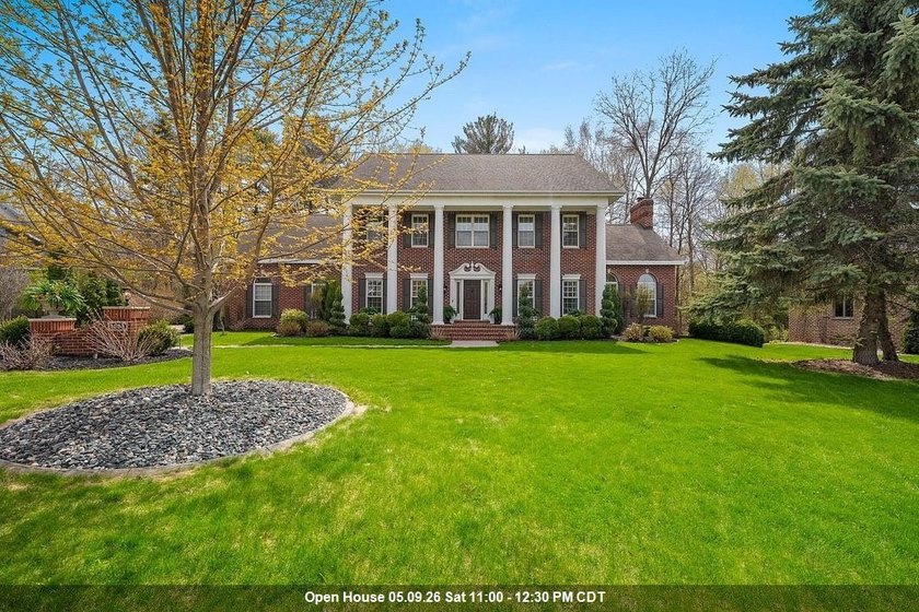 Stunningly elegant all brick classic Southern style Antebellum - Beach Home for sale in Green Bay, Wisconsin on Beachhouse.com