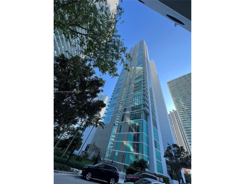 Seller is offering $ 10,000.00 towards buyer's closing costs or - Beach Condo for sale in Miami, Florida on Beachhouse.com