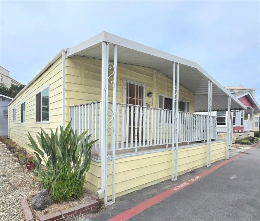 This home is only a 2 min walk to the Famous Huntington Beach - Beach Home for sale in Huntington Beach, California on Beachhouse.com