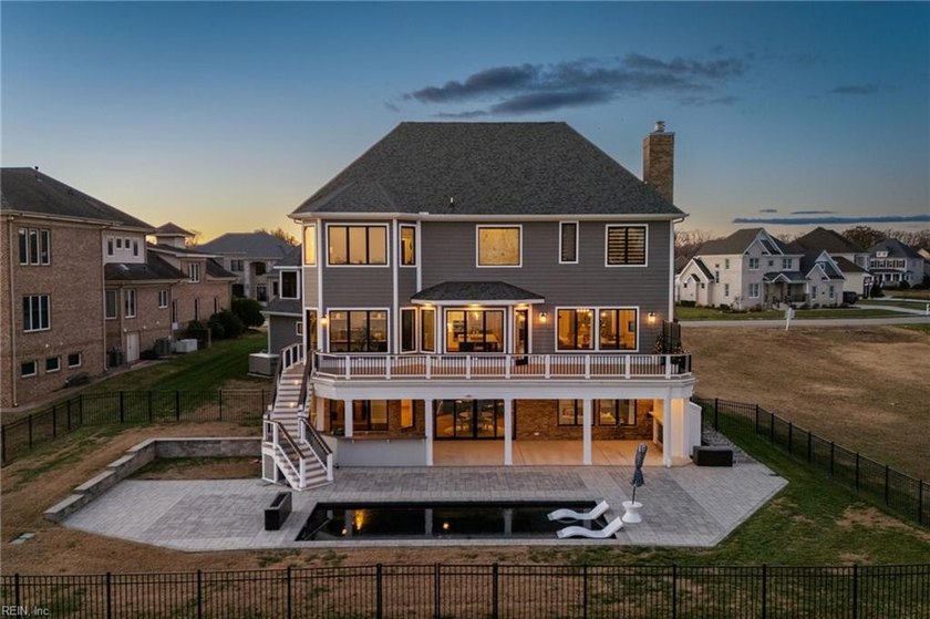 Stunning custom home on over an acre in Governor's Pointe - Beach Home for sale in Suffolk, Virginia on Beachhouse.com