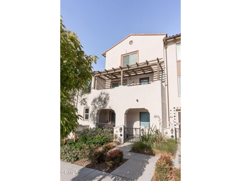 Welcome to the largest floor plan at Mariposa at Springville - Beach Townhome/Townhouse for sale in Camarillo, California on Beachhouse.com