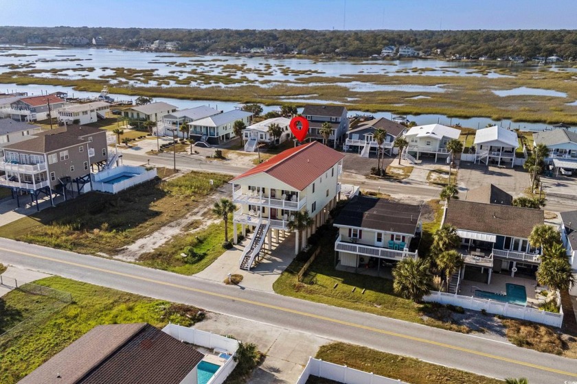 Welcome to Knot A Care, nestled at 290 Underwood Drive on the - Beach Home for sale in Garden City Beach, South Carolina on Beachhouse.com