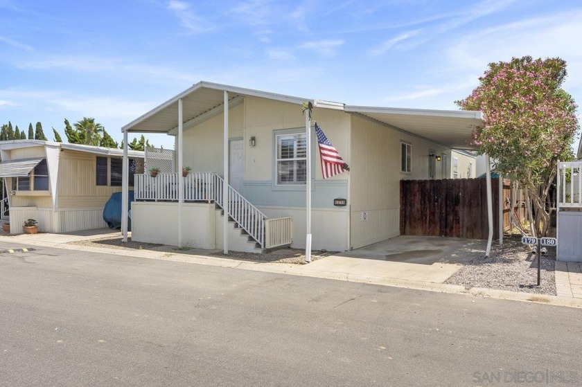 Well maintained home in the Linda Vista Village Complex ready - Beach Home for sale in San Diego, California on Beachhouse.com