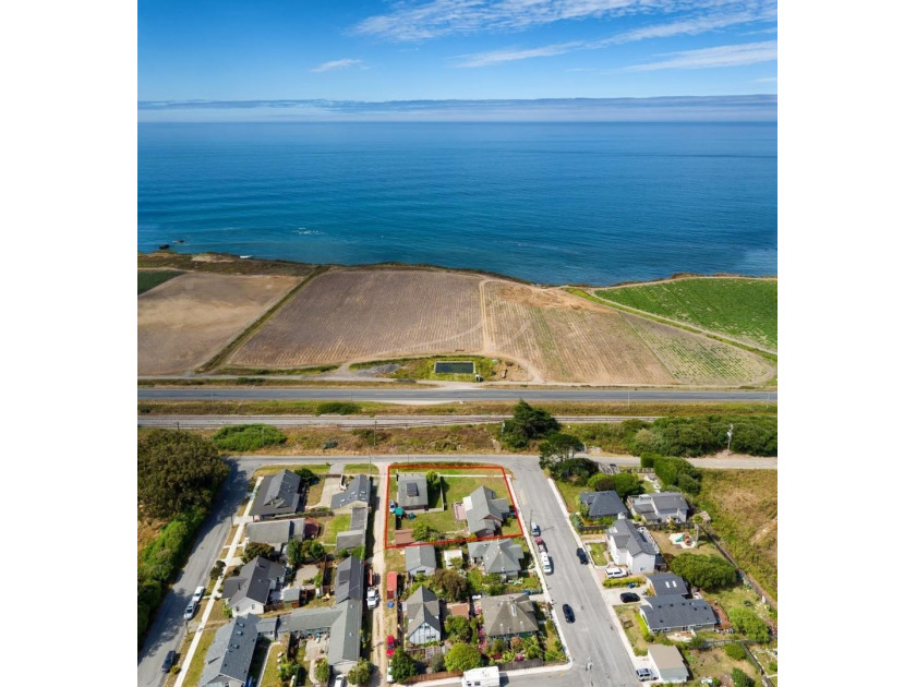 Watch the whales from your Living room! Glorious  Wide open - Beach Home for sale in Davenport, California on Beachhouse.com
