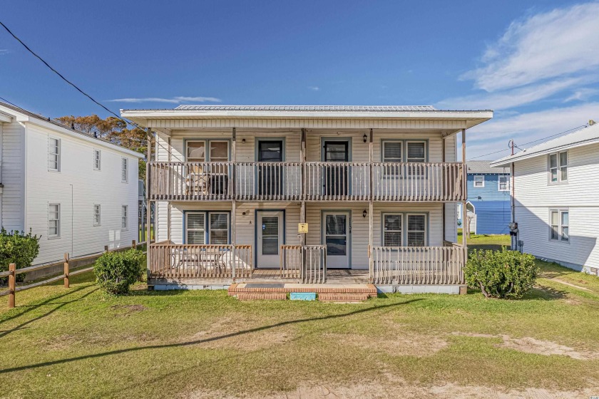 LOCATION! VIEWS!! EXCELLENT INVESTMENT OPPORTUNITY!!! NO HOA!!! - Beach Home for sale in North Myrtle Beach, South Carolina on Beachhouse.com