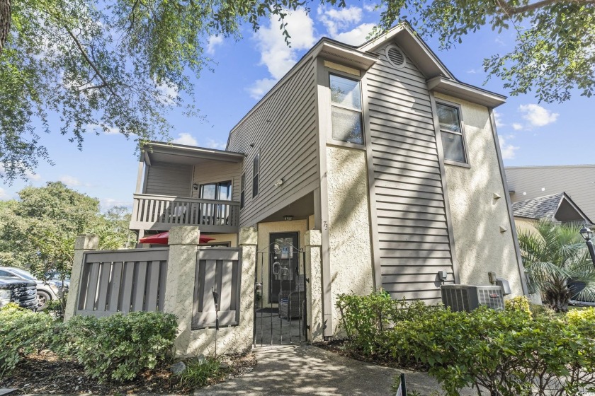 Dreaming of a coastal townhome where you can golf cart to the - Beach Townhome/Townhouse for sale in Surfside Beach, South Carolina on Beachhouse.com