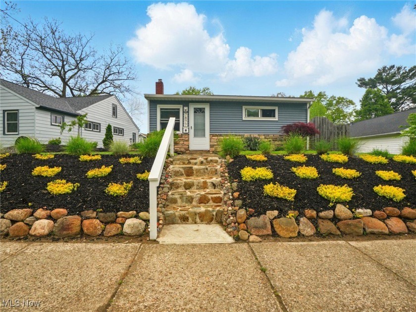 Welcome to 7877 Lake Shore Blvd! A cozy, low-maintenance ranch - Beach Home for sale in Mentor, Ohio on Beachhouse.com