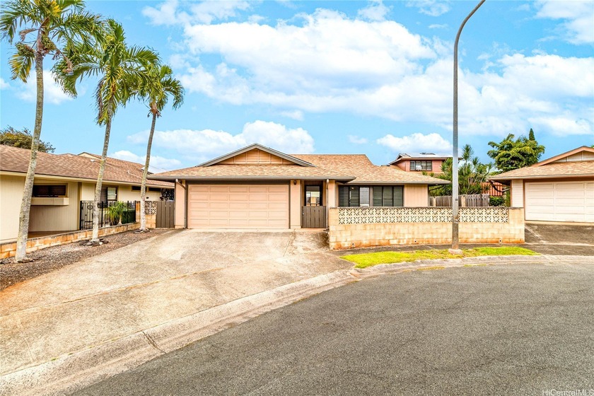 Beautiful, single-level family home in highly desirable - Beach Home for sale in Mililani, Hawaii on Beachhouse.com