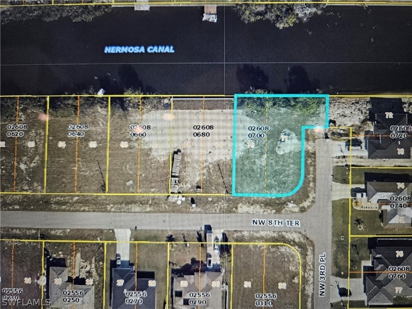 Oversized waterfront lot with view of 120' wide canal. Canal has - Beach Lot for sale in Cape Coral, Florida on Beachhouse.com