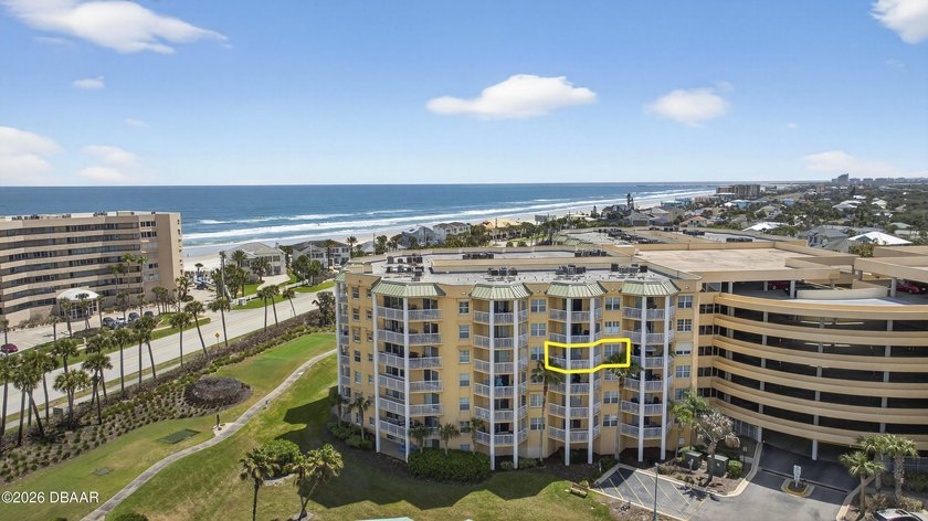 Welcome home to this 2 bedroom, 2 bath condo that has that light - Beach Condo for sale in Ponce Inlet, Florida on Beachhouse.com