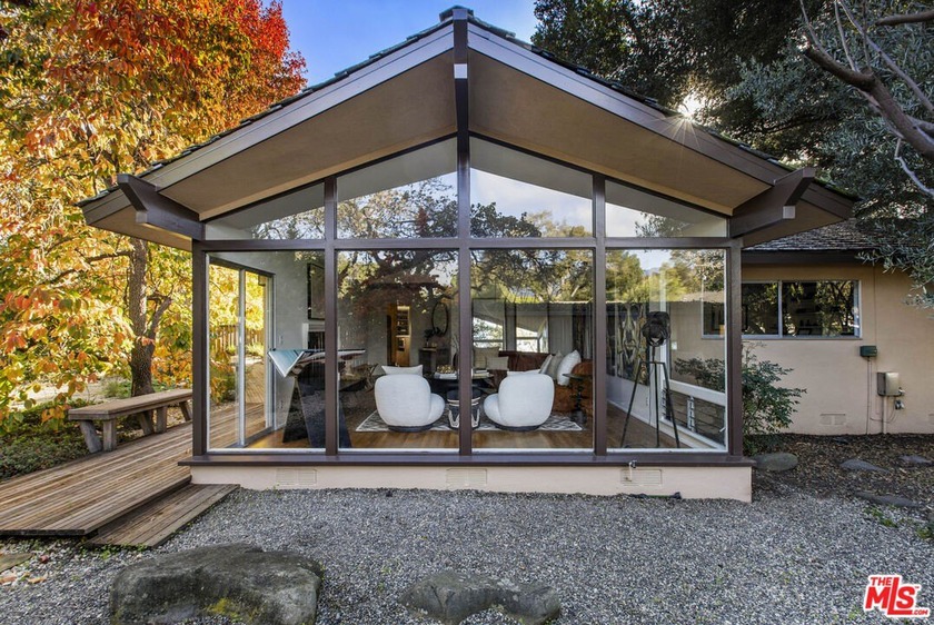 Architectural post-and-beam by Paul Greene, circa 1962. Striking - Beach Home for sale in Santa Barbara, California on Beachhouse.com