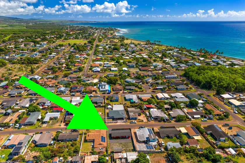 WAS $699,000 - NOW ONLY $635,000! This is the least expensive - Beach Home for sale in Kekaha, Hawaii on Beachhouse.com