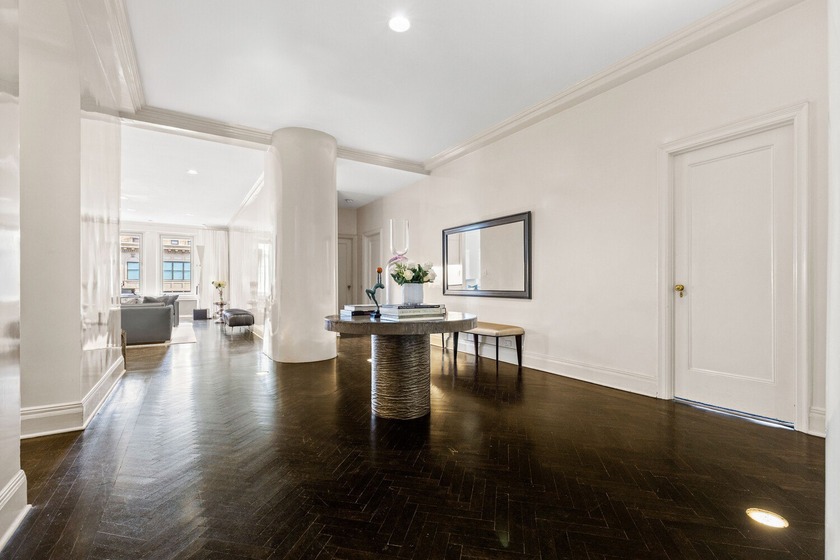 480 Park Avenue 14B - Beach Other for sale in New York, New York on Beachhouse.com