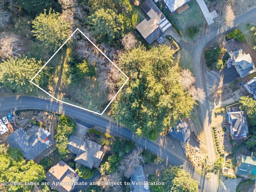 Oceanview Fantastic Roads End location this Flat, Oversized lot - Beach Lot for sale in Lincoln City, Oregon on Beachhouse.com