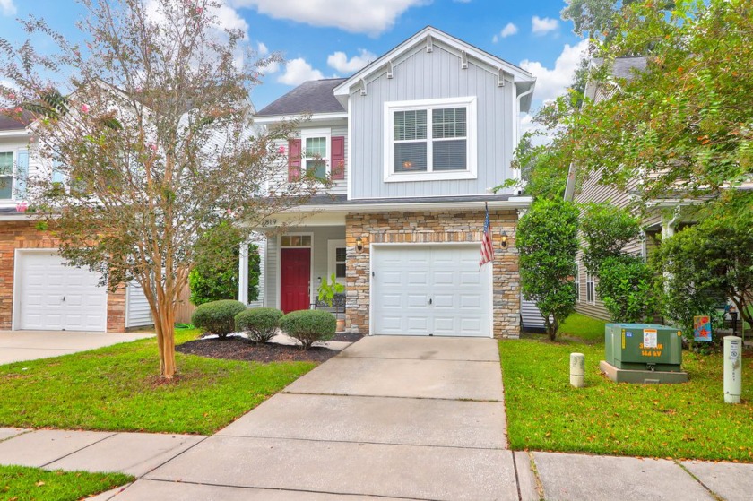 This home offers the perfect blend of comfort, convenience, and - Beach Home for sale in Johns Island, South Carolina on Beachhouse.com