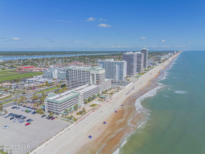 This remodeled and fully furnished oceanfront condo studio - Beach Condo for sale in Daytona Beach, Florida on Beachhouse.com