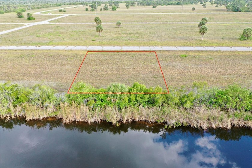 Experience the quintessential Florida lifestyle with this prime - Beach Lot for sale in Placida, Florida on Beachhouse.com