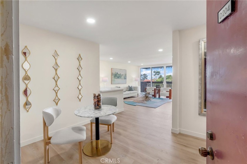 Views! Views! Views! Enjoy stunning ocean and hillside views - Beach Condo for sale in Rancho Palos Verdes, California on Beachhouse.com