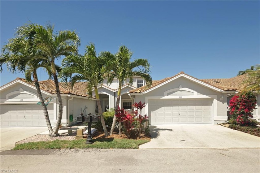 Priced to sell. A great opportunity for a huge townhouse style - Beach Home for sale in Naples, Florida on Beachhouse.com