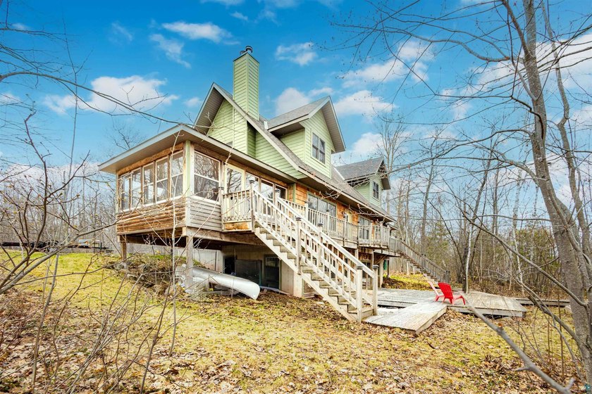 Thoughtfully designed by the owners and a skilled local - Beach Home for sale in Cornucopia, Wisconsin on Beachhouse.com