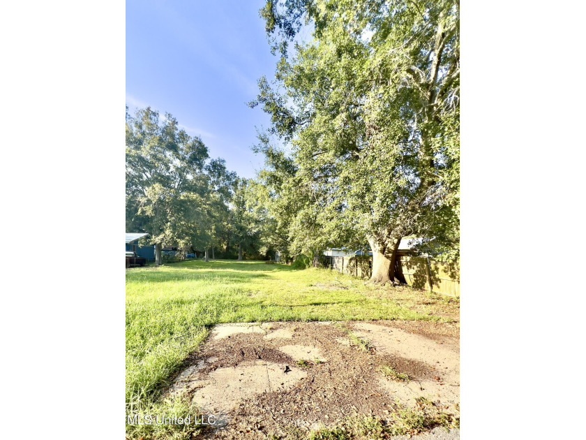 Discover the ideal location to build your dream home in - Beach Lot for sale in Pascagoula, Mississippi on Beachhouse.com