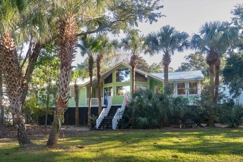 Discover the potential of coastal living at 257 Forest Trail, a - Beach Home for sale in Isle of Palms, South Carolina on Beachhouse.com